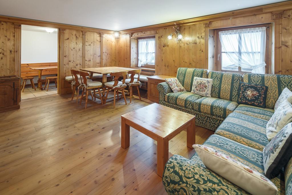 Villa Lacedel - Stayincortina Cortina d'Ampezzo Room photo