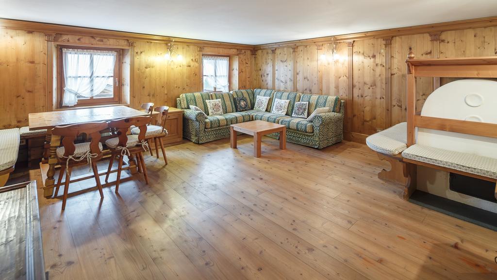 Villa Lacedel - Stayincortina Cortina d'Ampezzo Room photo